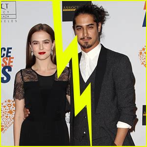 Zoey Deutch Splits With Boyfriend Avan Jogia After 5 .